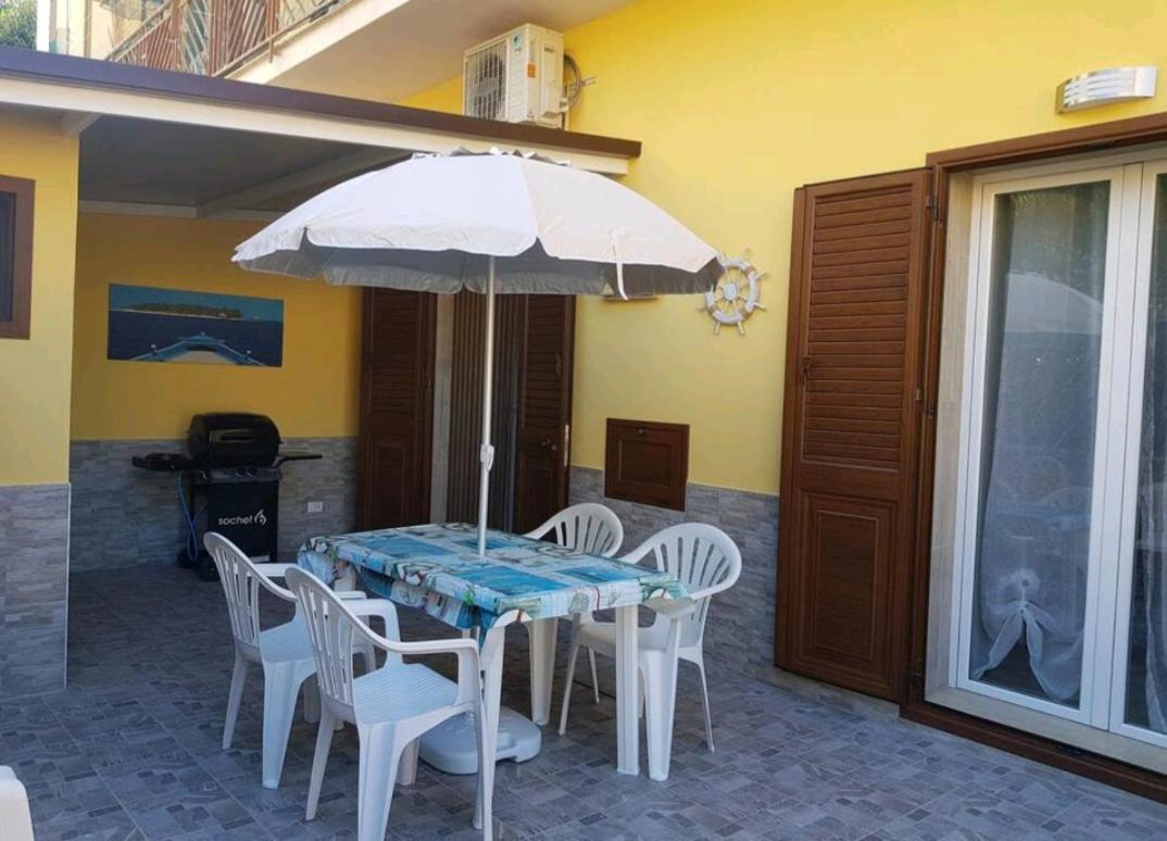 Casa Vacanze Rosanna Balestrate Bagian luar foto
