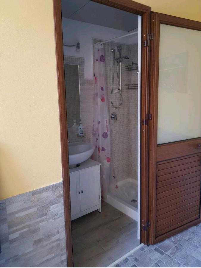 Casa Vacanze Rosanna Balestrate Bagian luar foto